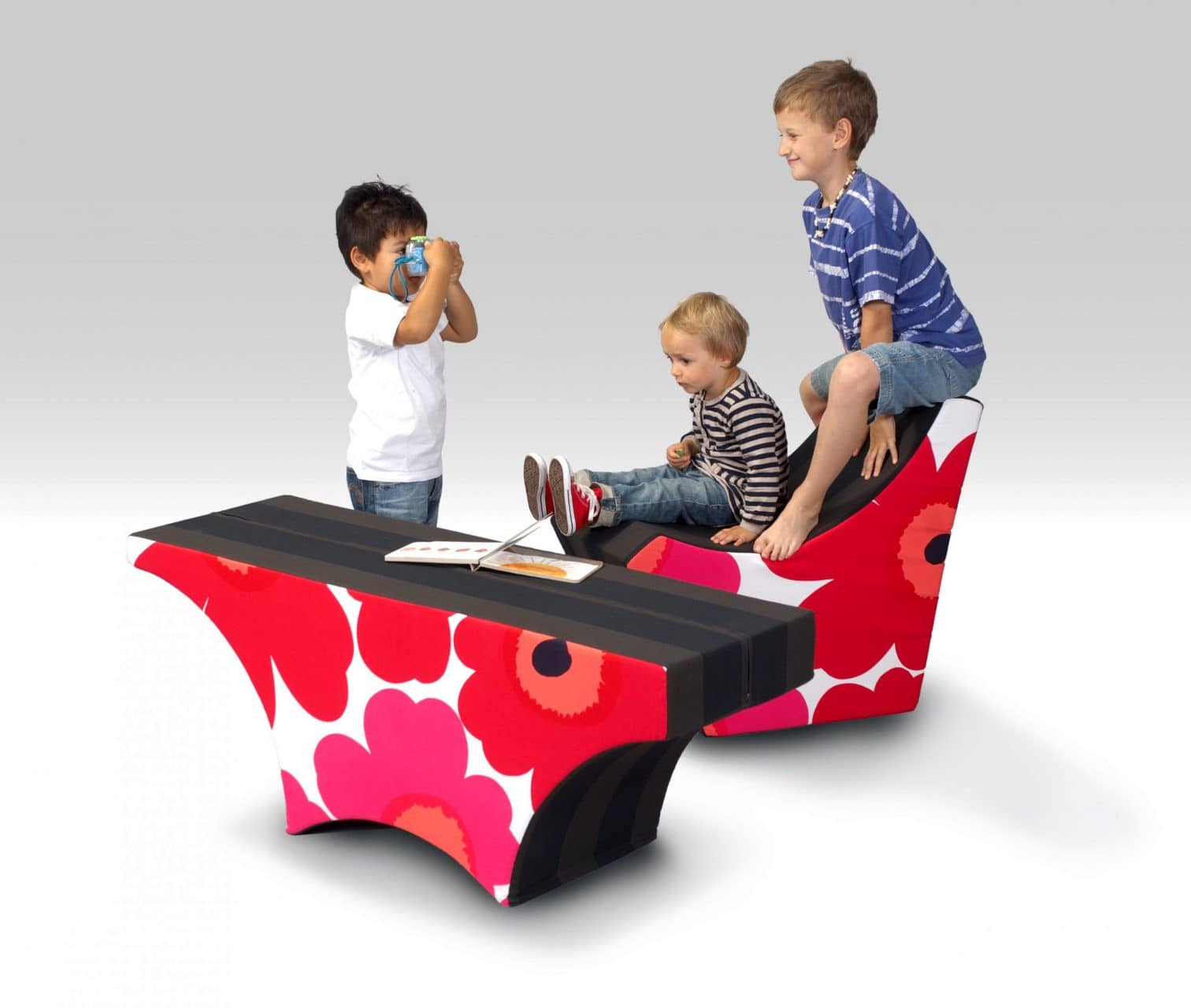 Playzzle Kindermöbel für Abenteuer und Spaß Möbeldesign CAD Konstruktion 3D Animation Büro für Industriedesign Germany Duisburg